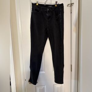 Judy Blue Black non distressed skinny jeans.  Size 9/29